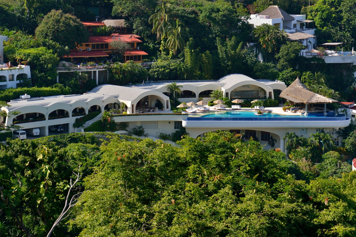 Acapulco,Mexico | Beautiful homes, Vacation home, Mansions